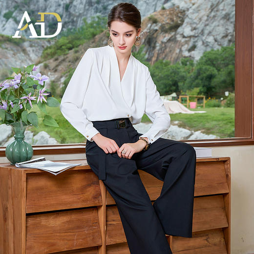 AD白色上衣轻熟法式小众长袖女衬衫时尚洋气阔腿裤显瘦两件套装裤 商品图2