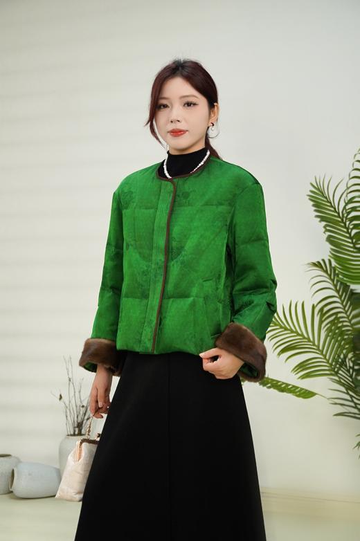 M1臣禾【卡码拍小】【新中式提花鹅绒服】 水貂毛袖（可脱卸）JZ244250227 商品图5