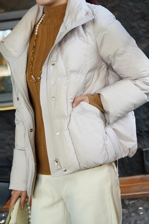 XL1臣禾翻领短款绗缝羽绒服 JZ244070715 商品图7