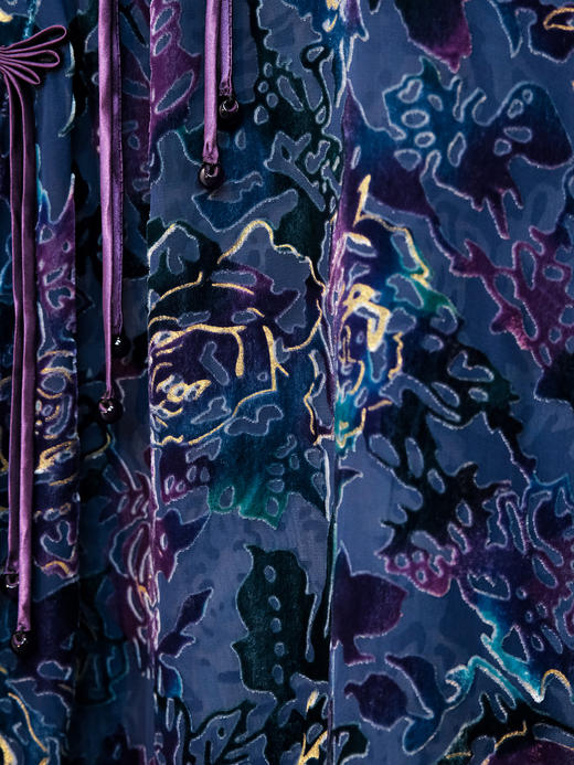 盛唐牡丹|抽象玫瑰丝绒偏襟上衣 商品图3