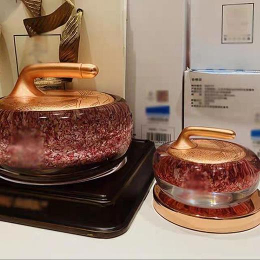 预定！亚冬会官方纪念冰壶-内藏人民币碎钞，原盒+证书！ 商品图9