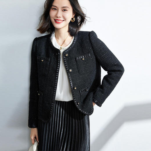 【自】全新升级【铂金会员441/天猫599/差价158】(13950) 洛诗琳秋冬羽绒内胆羊毛小香风外套女小个子短款加厚羽绒服 商品图3