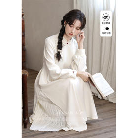 鹿向南《月光与诗》气质连衣裙秋季新款法式休闲显瘦裙子女