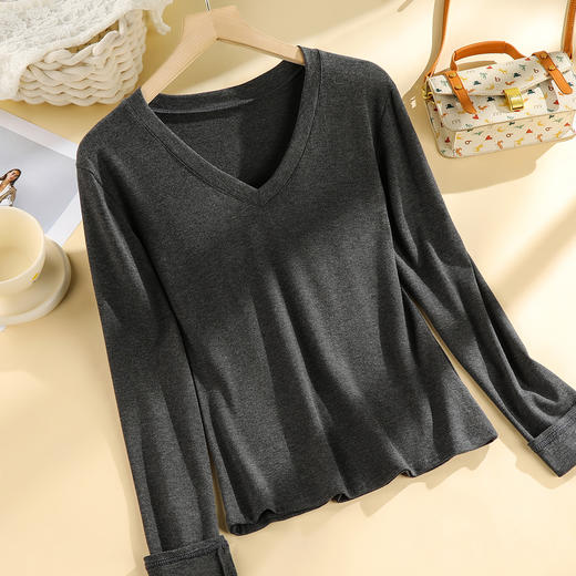 【高级感内搭】时尚桃心领打底衫女洋气可外穿显瘦桃心基础打底衫 商品图4