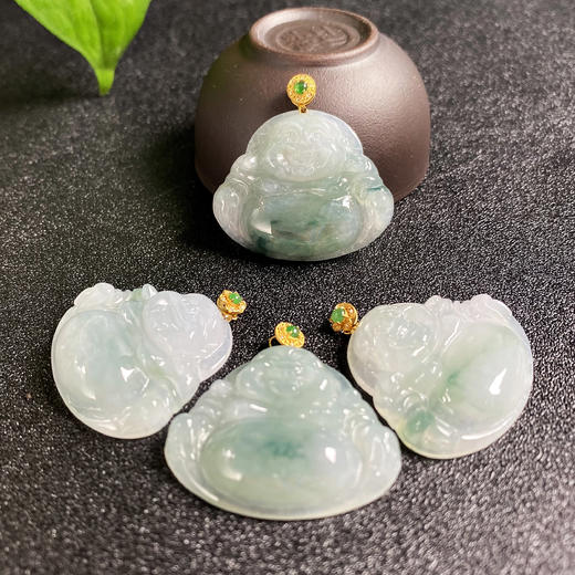 玉美人菲菲*43627 18K翡翠佛公吊坠*多样性发一 商品图0