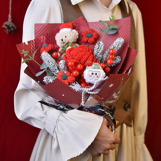 【圣诞专场】圣诞节礼物花束成品针织花 圣诞小熊送女友平安夜礼物花 商品图1
