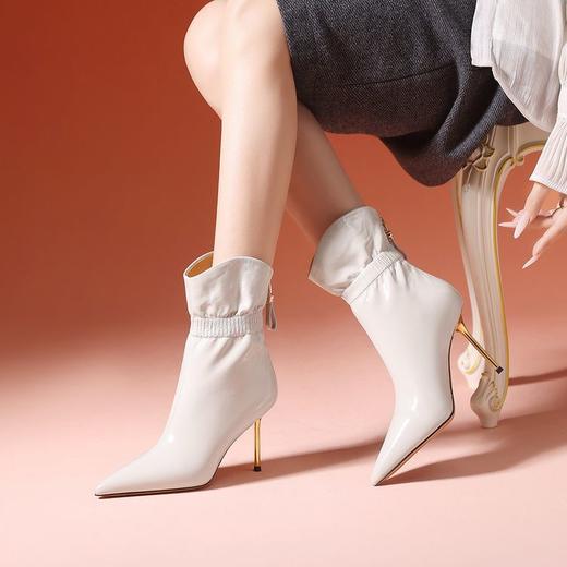 【预售7天】气质尖头高跟靴女秋冬季新款配裙子优雅褶皱细跟短靴子XC&S270 商品图0