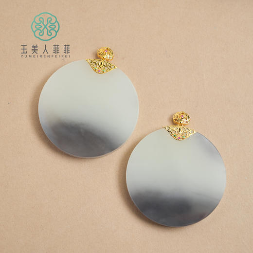 玉美人菲菲#18K和田玉圆面吊坠约48mm-多样性发一 商品图0