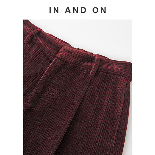 IN AND ON 经典升级 立体坑条雪尼尔直筒裤 54696 商品图3