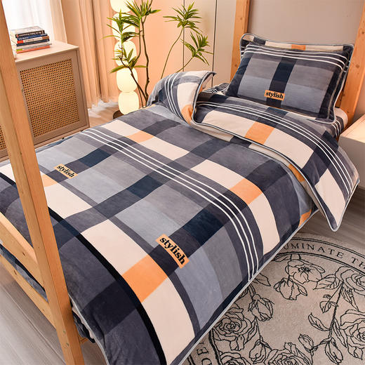 牛奶绒学生三件套保暖舒适畅销款式 商品图1