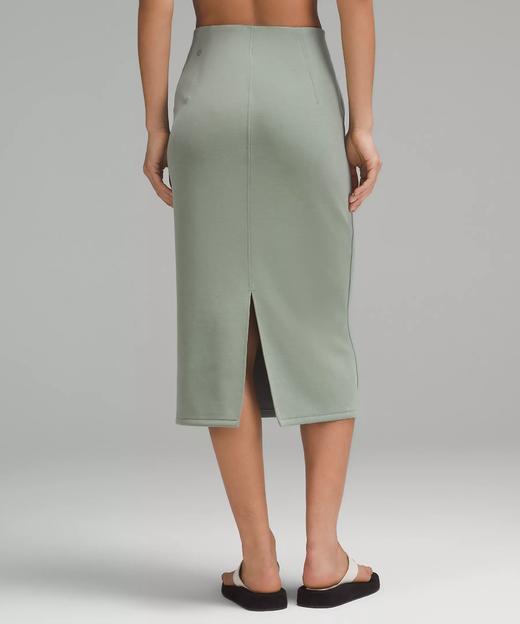 黑五好折！lululemon Softstreme 高腰开叉中裙 商品图8