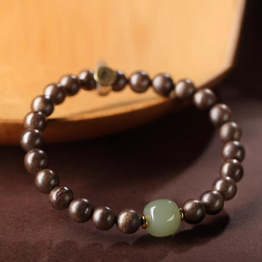 【经典】天然和田玉沉香木十二生肖手串 925银本命年沉香手链和田青玉福运珠转运珠带证书 商品图1