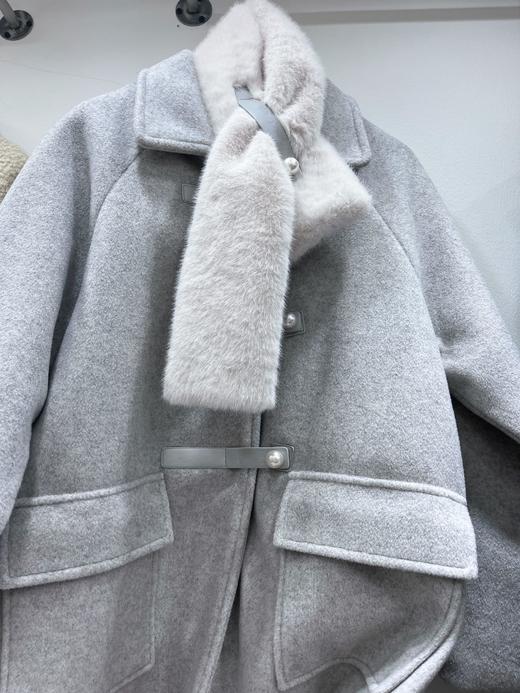 【GZ】无忧购法式温柔小香风珍珠纽扣毛毛围巾中长款毛呢外套9028# （截单后7天发货)25年清仓捡漏 商品图9