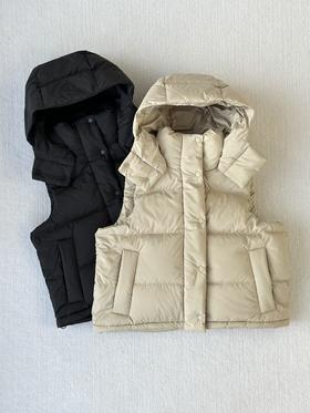 独家！！青岛订单，80鹅绒！！LULU 泡芙4格80绒鹅绒短款马甲  帽子可拆卸   泡芙马甲