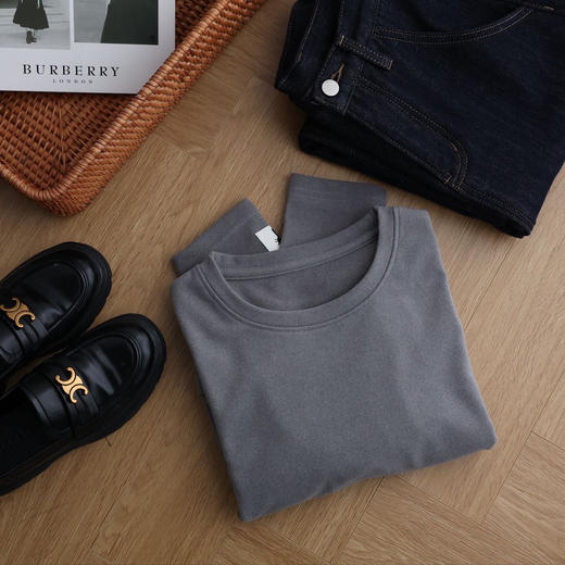 【全国包邮】仟梓赫 双面磨毛打底衫T恤✊ 270g超厚实❗贴肤超柔软 🉑堆积满满的温暖❗质感肉眼可见的好❗单穿内搭都好看～ 外贸大厂出❗定制双面磨毛👌 商品图4