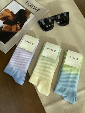 Icicle之禾夏日配色袜子夏天的清爽色！！好像青柠汽水的配色，一眼就超清凉哈哈！（CO）