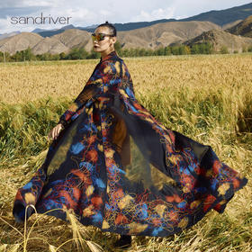 真丝羊绒相拼手工毛毡女大衣SJF96W550N