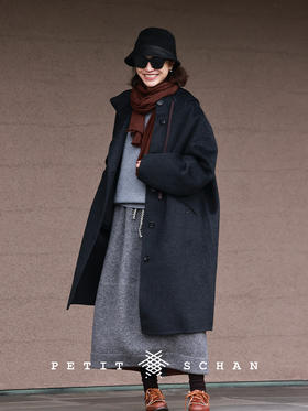 书卷气 绵羊毛桑蚕丝骆驼绒石墨黑双面呢连帽大衣