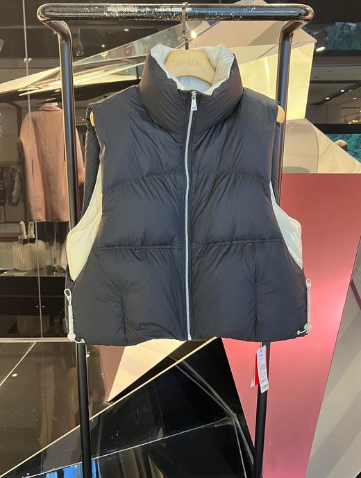 女士拼色羽绒马甲 商品图0