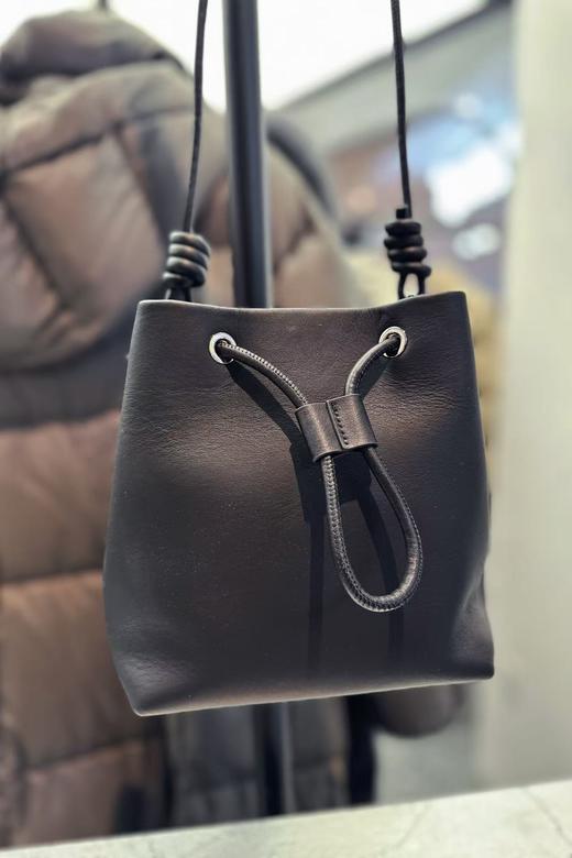 【门店同款】ENJOY常卖抽绳简约单肩包 158494750 商品图2