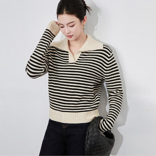 【高货wl】全新升级【铂金会员183/天猫239/差价56】(13205) 洛诗琳高级感大翻领通勤撞色条纹上衣宽松休闲气质毛衣 商品图3