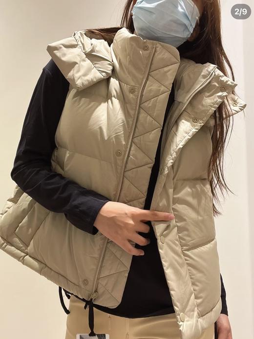 独家！！青岛订单，80鹅绒！！LULU 泡芙4格80绒鹅绒短款马甲  帽子可拆卸   泡芙马甲 商品图3