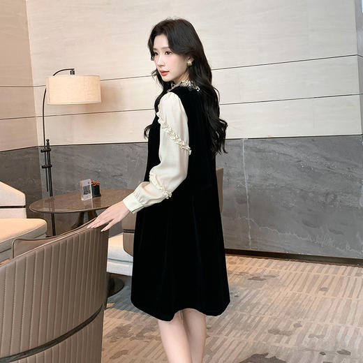 奢姿大码女装2025春季减龄荷叶边拼接连衣裙胖妹妹时尚丝绒裙子9943855633 商品图3