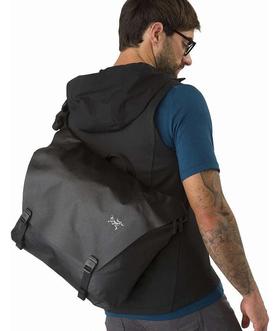 点此购买 始祖鸟男女款多功能斜挎邮差包 sz 305001