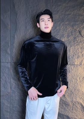 T1914秋冬季新款时尚个性美式纯色立领绒面卫百搭衣休闲保暖打底衫