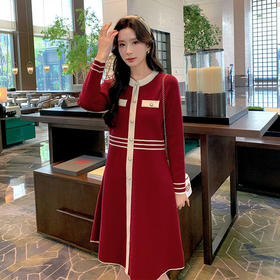 奢姿大码女装2024冬季小香风针织裙子胖妹妹纽扣装饰时尚连衣裙9844826897