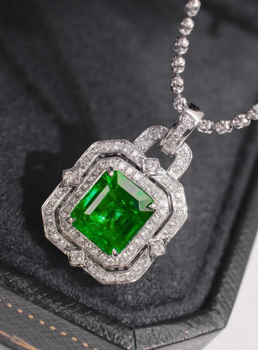 2.6ct刻面祖母绿吊坠 商品图1