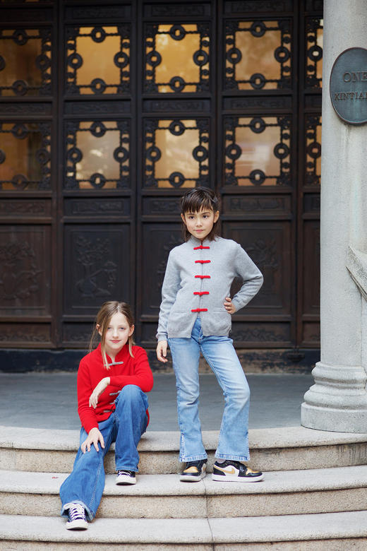 盛唐牡丹| 针织羊绒对襟盘扣儿童外套(10岁)-红灰可选 商品图3