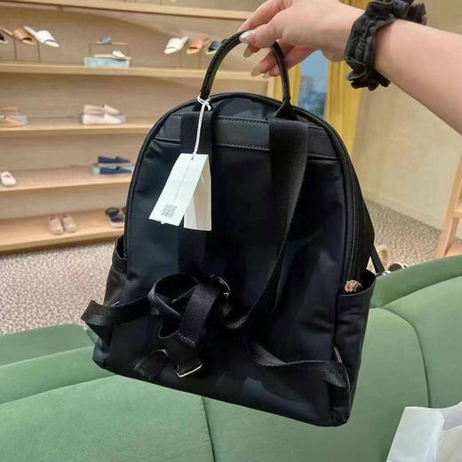 ¥1350🇺🇸Tory Burch TB Ella 女士👩🏻尼龙帆布双肩包旅行背包，防水 防雨 商品图4
