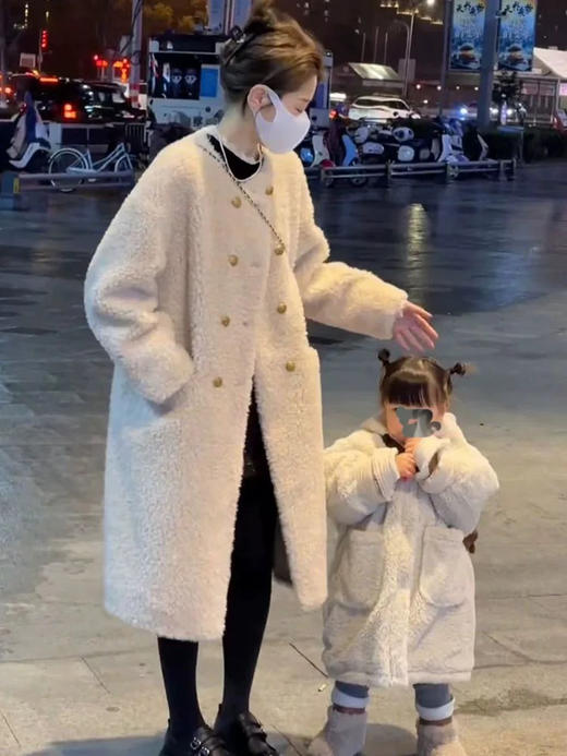 羊羔毛长款外套 商品图4