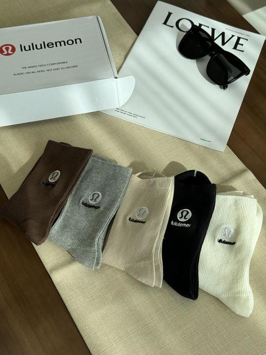 纯原单Lulu家lemon经典刺绣logo纯棉休闲中筒袜女款夏季新款，镂空透气设计（CO） 商品图2