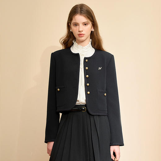 经典优雅小香风学院风短款外套女秋高级感徽章扣提花外套V3442507 商品图2