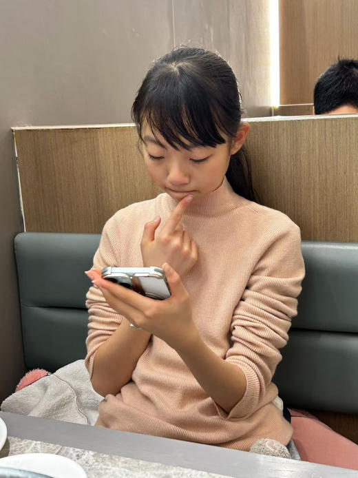 【2025年新团 再开启】今年无粉色 小禾 纯羊毛衫 可以机洗的 无缝 且显瘦还不易起球的羊毛针织衫来啦 商品图7