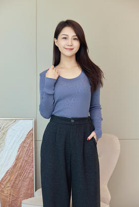 亲肤有型U领羊毛打底衫