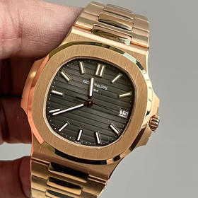 石英手表如何更换电池？自行更换还是求助专业人士更好呢