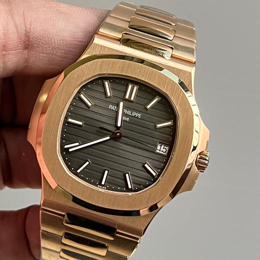 石英手表如何更换电池？自行更换还是求助专业人士更好呢 商品图0