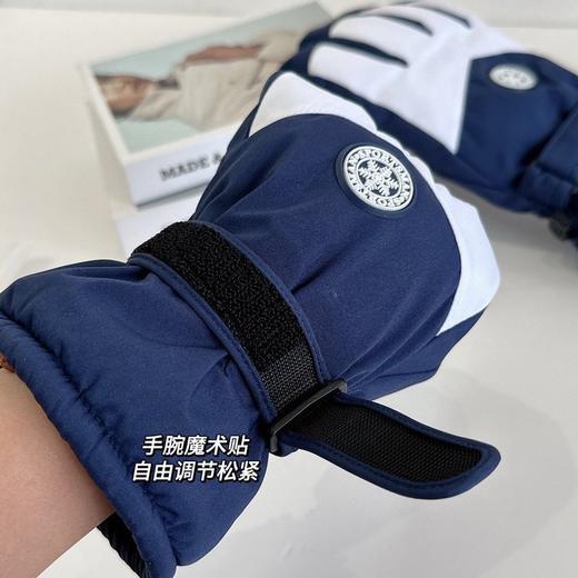 💥秋冬出行必备好物❗❗防风保暖加绒可触屏手套仅需29.9💰保暖！触屏！防水防风❗✅面料涤纶+耐低温材料，抗风防滑耐磨 ✅内里加绒加厚，亲肤保暖，超强蓄热 👍全家必备，一副手套在手，冬天出门不愁❤ 商品图6