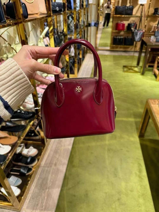 ¥1599🇺🇸漆皮新款TB新款Emerson迷你贝壳包😍超可爱的迷你贝壳包～ 可以放得下plus手机容量🉑️！ 商品图0