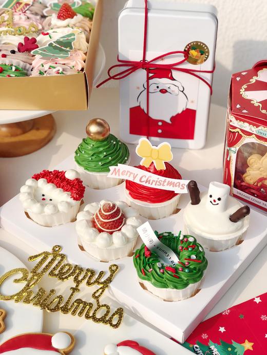  让人无法拒绝的圣诞雪人版cupcake 商品图0