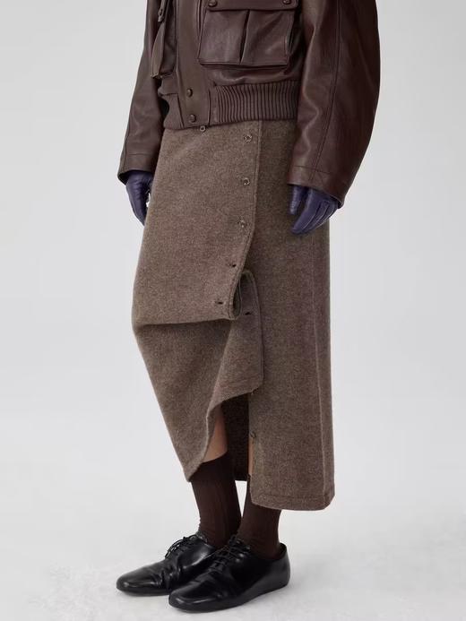 Simple Project/M24256/侧开纽扣全羊毛针织长裙 商品图0