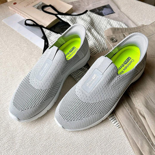 【顺丰包邮】03955 洛诗琳男女同款透气针织镂空休闲运动鞋0091 商品图0