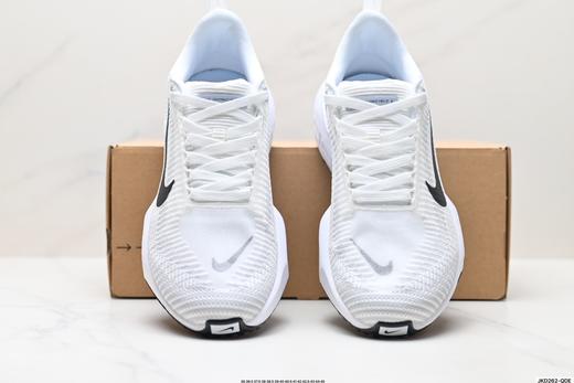 耐克NIKE ZOOMX INVINCIBLE RUN FK4轻量休闲运动跑步鞋DR2615-010男女鞋 商品图6