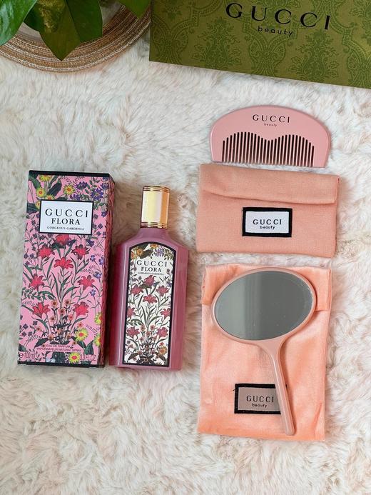 B120326解决直男选礼物的苦恼粉绮梦香水100ml+化妆镜+梳子+灯串+拉菲草圣诞节礼盒 商品图8
