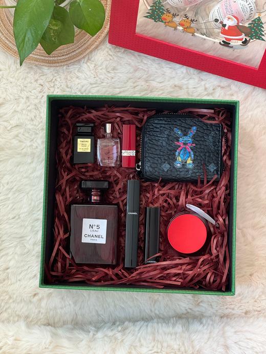 B120324暖心圣诞节礼物～香水+口红+睫毛膏+钱包礼盒 商品图8