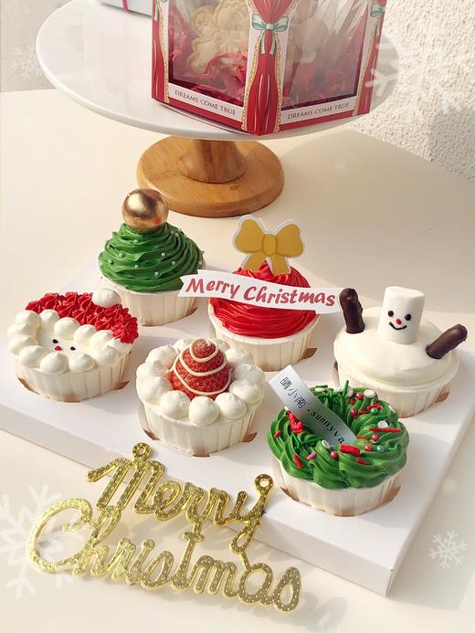  让人无法拒绝的圣诞雪人版cupcake 商品图1