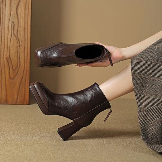 【预售5天】百搭黑色高跟后拉链短靴女秋冬新款方头粗跟马丁靴防水台瘦瘦靴HHY&S1123 商品图3